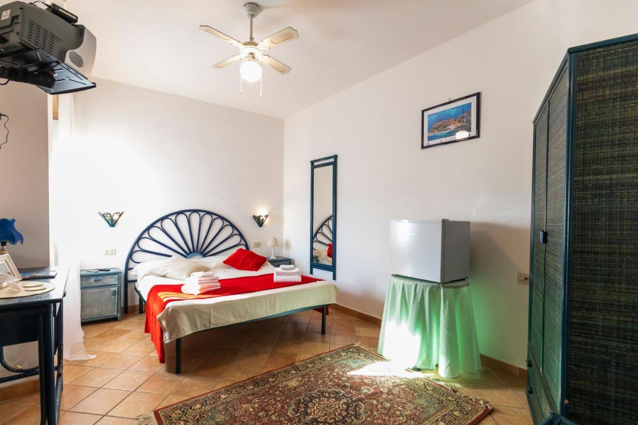 Villa Basilio Accommodation Ricadi Exterior foto