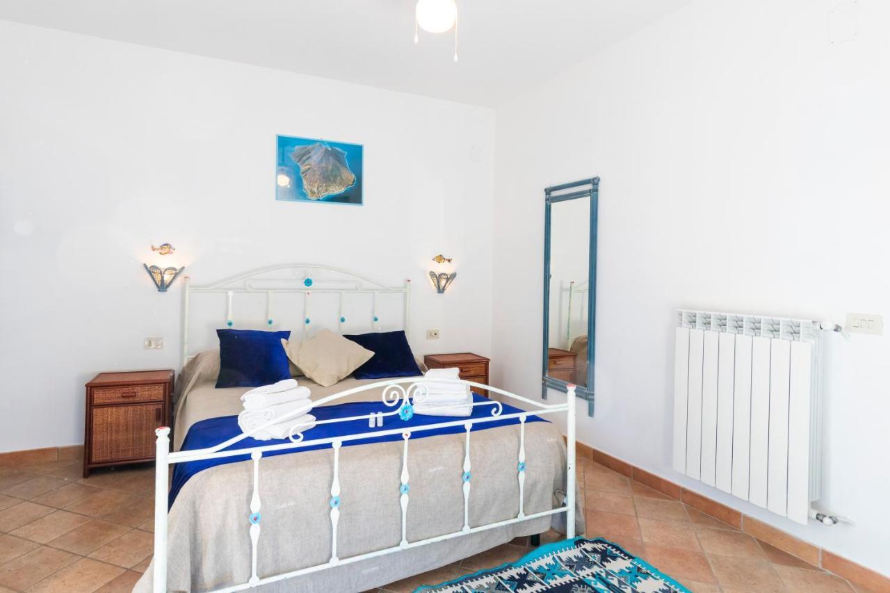 Villa Basilio Accommodation Ricadi Exterior foto